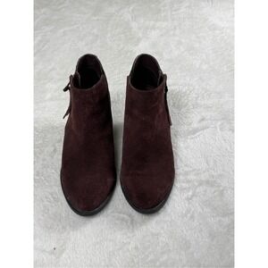 Vionic Suede Ankle Booties Wide Width Comfort Heel Accents‎ Size 6.5